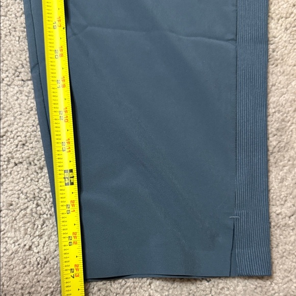 Athleta Charcoal Gray Pants - Picture 3 of 4